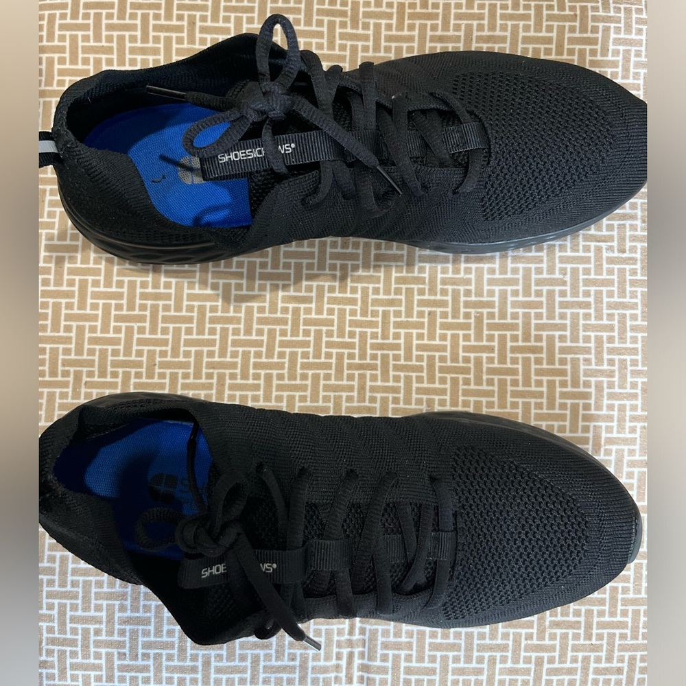Black Shoes for Crews shoes ideal for work.